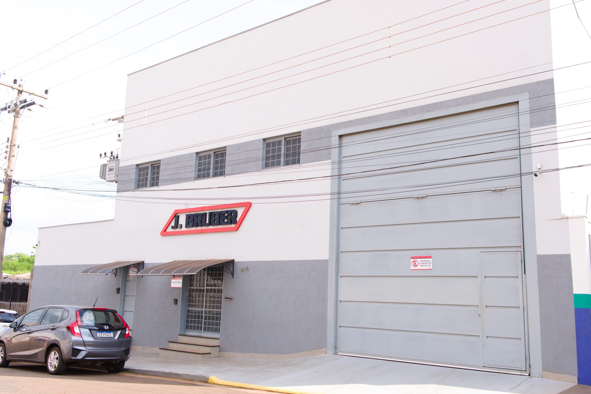 J. Bruber completa 13 anos na vanguarda do setor de componentes hidráulicos